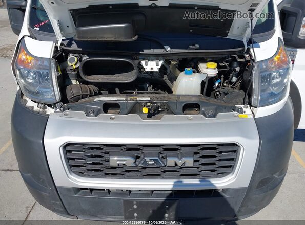 3C6TRVCG2KE520310 2019 RAM PROMASTER 2500 White Widok z tyłu