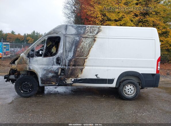 3C6TRVCG2KE557437 2019 RAM PROMASTER 2500 Белый Вид панели приборов