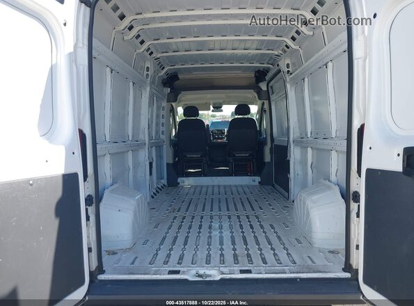 3C6TRVDG3JE124366 2018 RAM PROMASTER 2500 Белый Вид наклейки с VIN-кодом