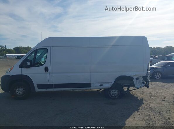 3C6TRVDG4LE141907 2020 RAM PROMASTER 2500 White Rear interior view