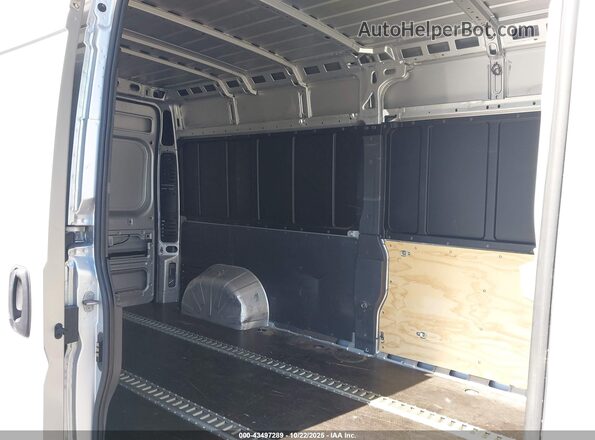 3C6TRVDG7LE111705 2020 RAM PROMASTER 2500 Silver Widok naklejki z numerem VIN