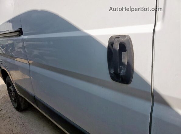 3C6TRVDGXLE113822 2020 RAM PROMASTER White Widok tylnych siedzeń