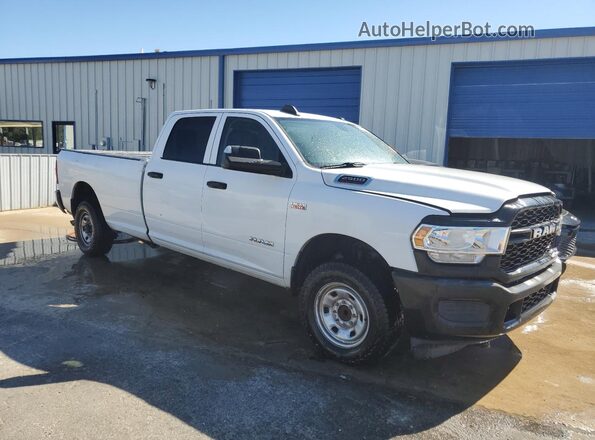 3C6UR4HJ3LG266504 2020 RAM 2500 White Front right