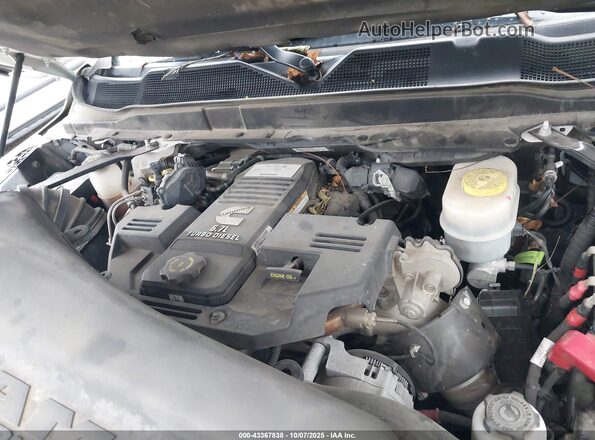 3C6UR5CL5KG559902 2019 RAM 2500 Белый Вид сзади