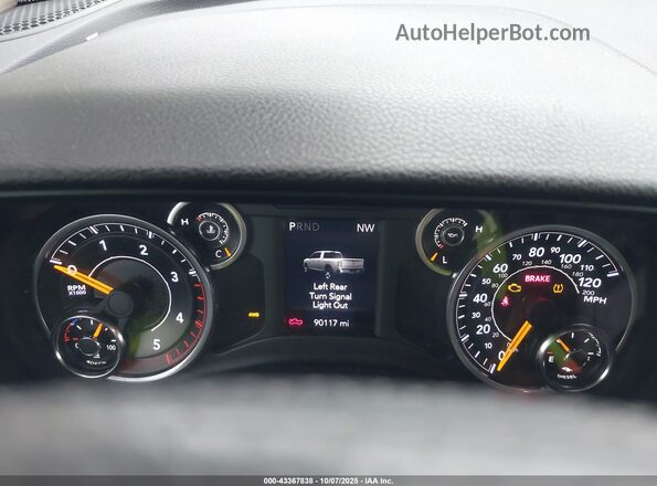 3C6UR5CL5KG559902 2019 RAM 2500 Белый Вид задних сидений