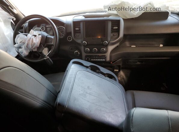3C6UR5HJ3RG152128 2024 DODGE RAM White 