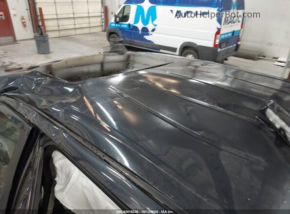 3C6UR5SL8KG530184 2019 RAM 2500 Black ხელსაწყოთა პანელის ხედი