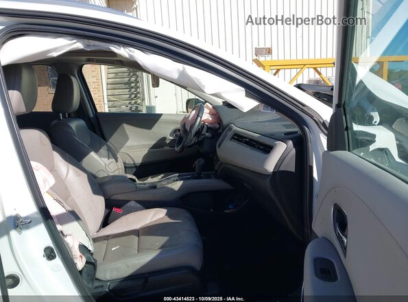 3CZRU5H79JM711778 2018 HONDA HR-V White 
