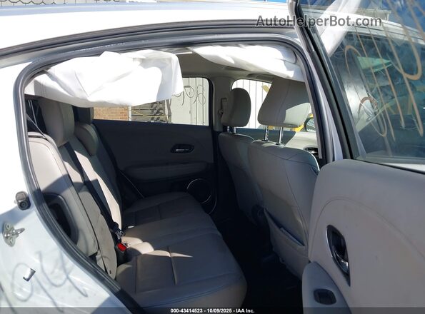 3CZRU5H79JM711778 2018 HONDA HR-V White 