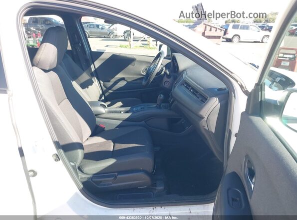 3CZRU6H10MM723355 2021 HONDA HR-V White Front interior view