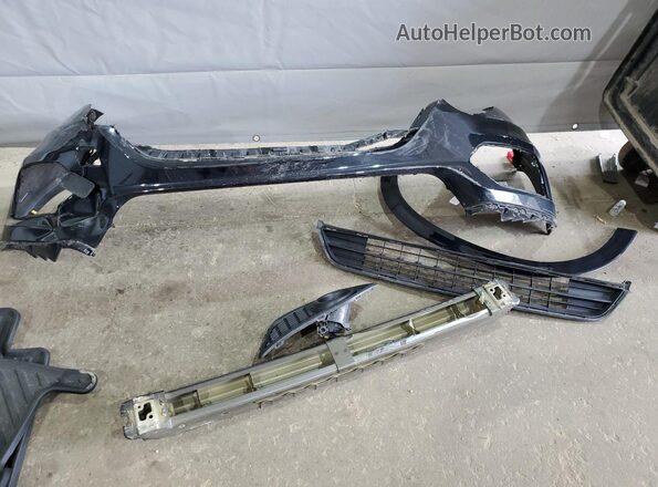 3CZRU6H16LM723018 2020 HONDA HR-V Black Widok komory silnika