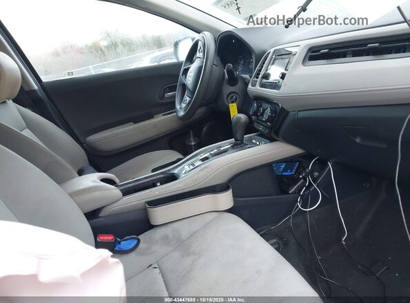 3CZRU6H33MM716708 2021 HONDA HR-V Silver Vista interior delantera