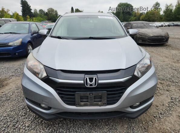 3CZRU6H71JM727513 2018 HONDA HR-V Silver Front view