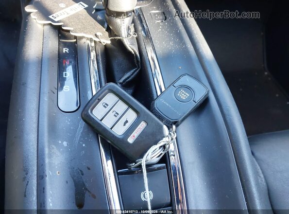 3CZRU6H75HM732899 2017 HONDA HR-V Gray Առջևի վահանակի տեսք