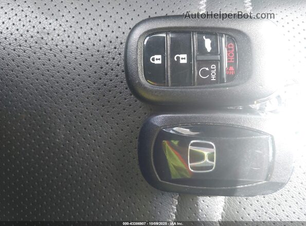 3CZRZ1H72PM715920 2023 HONDA HR-V Gray Dashboard view