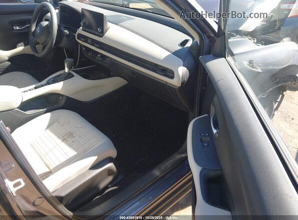 3CZRZ2H31PM736311 2023 HONDA HR-V Серый Вид салона спереди