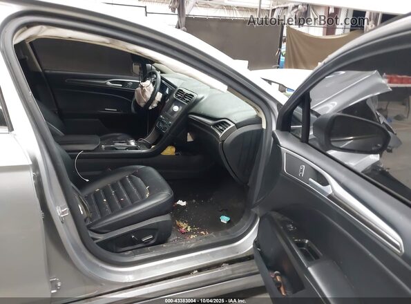 3FA6P0CD4LR138834 2020 FORD FUSION Silver Widok wnętrza z przodu