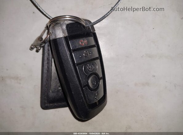 3FA6P0CD4LR138834 2020 FORD FUSION Silver Widok deski rozdzielczej