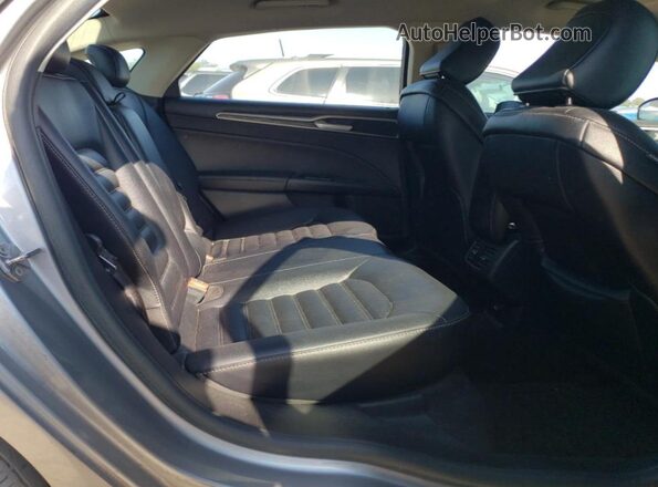 3FA6P0CDXLR131046 2020 FORD FUSION Silver Вид задніх сидінь