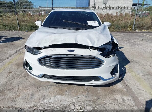 3FA6P0CDXLR151880 2020 FORD FUSION White Widok z przodu