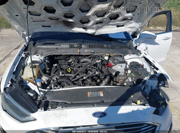 3FA6P0CDXLR151880 2020 FORD FUSION White Widok z tyłu