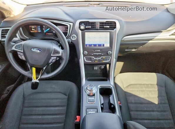 3FA6P0HD0LR187702 2020 FORD FUSION Silver Вид панелі приладів