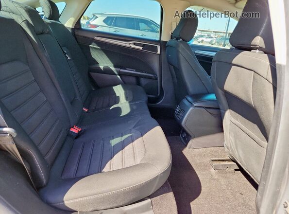 3FA6P0HD0LR187702 2020 FORD FUSION Silver Вид задніх сидінь