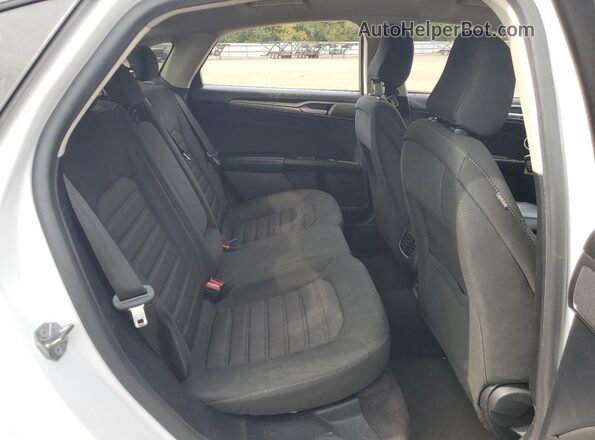 3FA6P0HD4LR167839 2020 FORD FUSION Белый Вид задних сидений