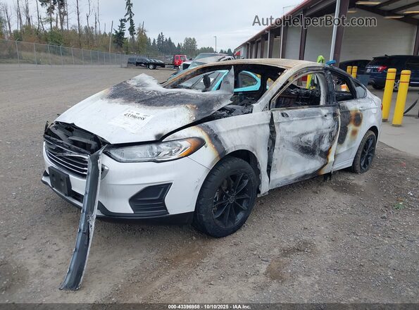 3FA6P0HD7LR214782 2020 FORD FUSION White Front left
