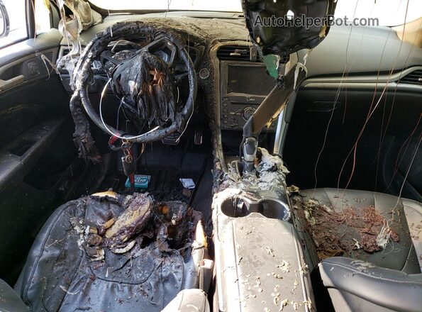 3FA6P0K93GR219956 2016 FORD FUSION Silver Widok deski rozdzielczej