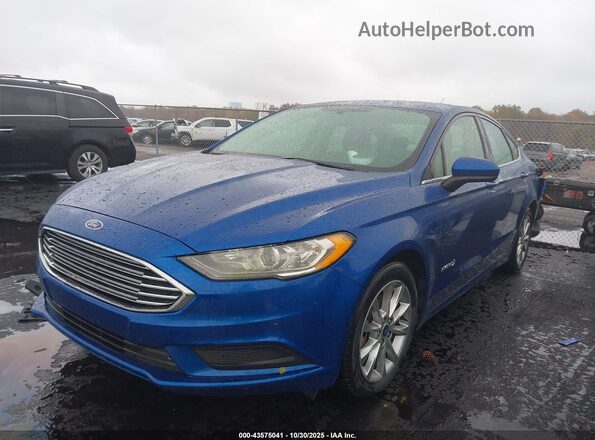 3FA6P0LU1HR400686 2017 FORD FUSION HYBRID Blue Przód lewy