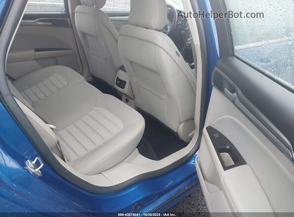 3FA6P0LU1HR400686 2017 FORD FUSION HYBRID Blue Widok naklejki z numerem VIN