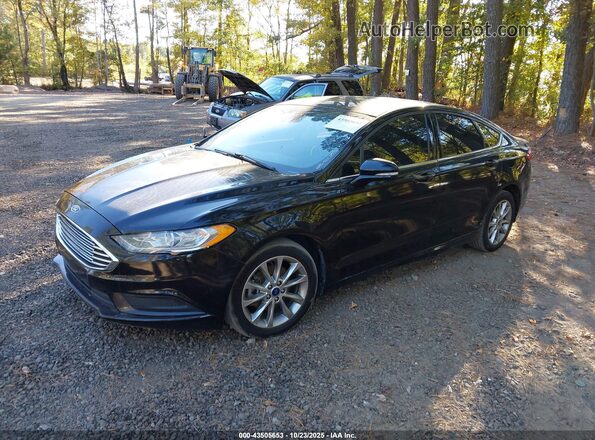 3FA6P0LU3HR319477 2017 FORD FUSION HYBRID Black Przód lewy