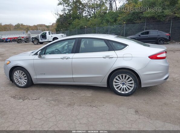 3FA6P0LU7GR406135 2016 FORD FUSION HYBRID Silver 
