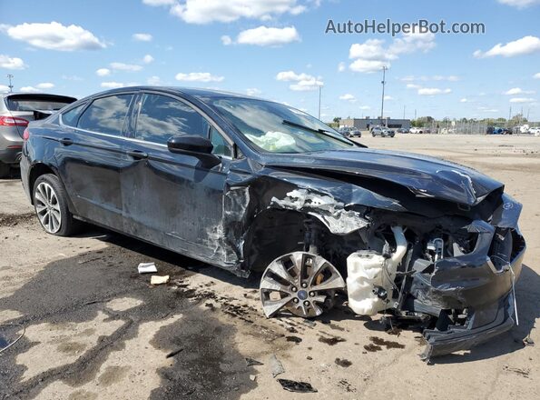 3FA6P0T92LR180608 2020 FORD FUSION Black Front right