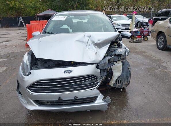 3FADP4BJ0JM146719 2018 FORD FIESTA Silver Սարքավորումների վահանակի տեսք