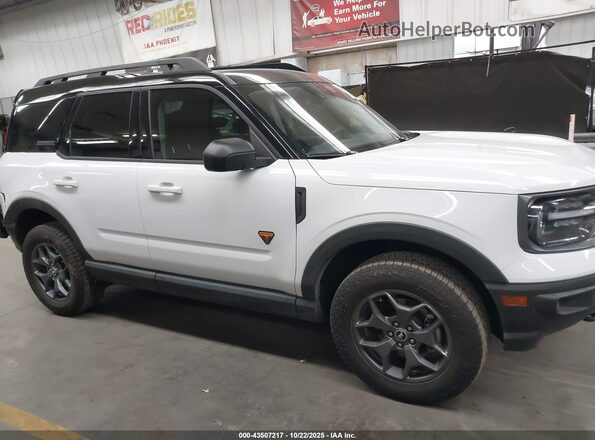 3FMCR9D93PRD08320 2023 FORD BRONCO SPORT White უკანა სალონის ხედი