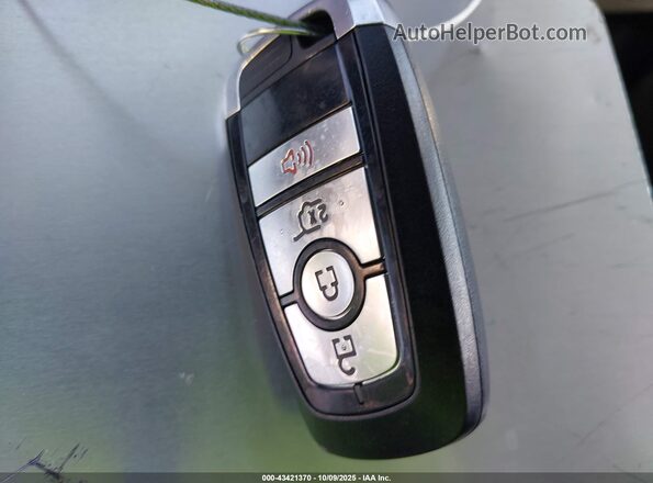 3FMTK1RM6NMA39033 2022 FORD MUSTANG MACH-E Black Widok deski rozdzielczej