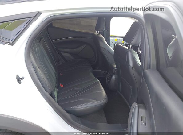 3FMTK1RM6NMA44152 2022 FORD MUSTANG MACH-E Gray VIN კოდის სტიკერის ხედი