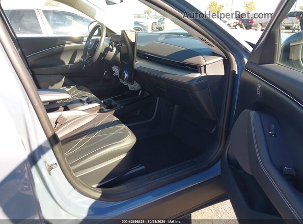 3FMTK1RM9PMA14470 2023 FORD MUSTANG MACH-E Gray Widok wnętrza z przodu