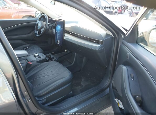 3FMTK1SS2PMA30485 2023 FORD MUSTANG MACH-E Gray Вид салону спереду