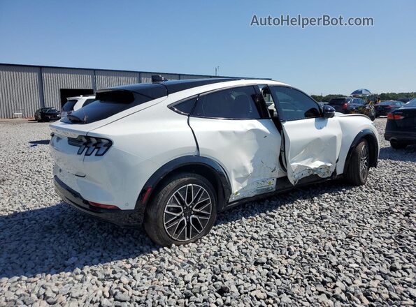 3FMTK3R4XRMA14282 2024 FORD MUSTANG MACH-E PREMI White Rear right
