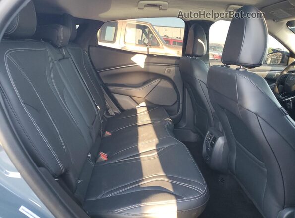 3FMTK3RM2PMA03905 2023 FORD MUSTANG MACH-E PREMI Gray Widok wnętrza z tyłu