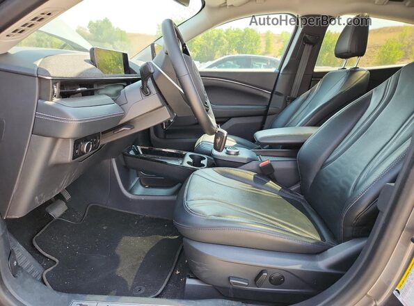 3FMTK3S55PMA85020 2023 FORD MUSTANG MACH-E PREMI Серый Вид салона спереди