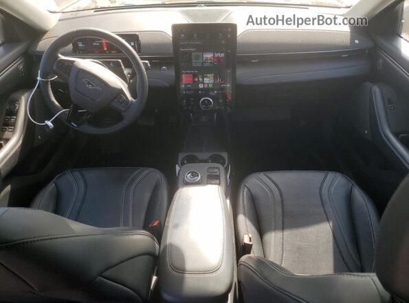 3FMTK3SS0PMA12756 2023 FORD MUSTANG MACH-E PREMI Gray Widok deski rozdzielczej