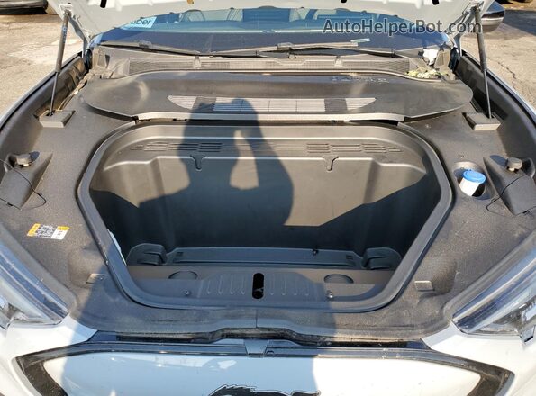 3FMTK3SU3RMA05482 2024 FORD MUSTANG MACH-E PREMI Gray Вид задньої частини салону