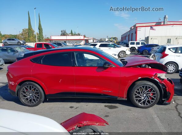 3FMTK4SX9PMA54277 2023 FORD MUSTANG MACH-E Red Вид задньої частини салону