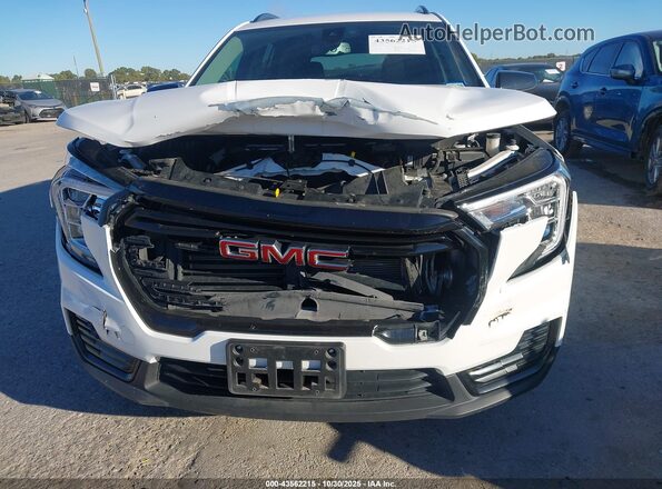 3GKALMEG7RL301703 2024 GMC TERRAIN White Vista frontal