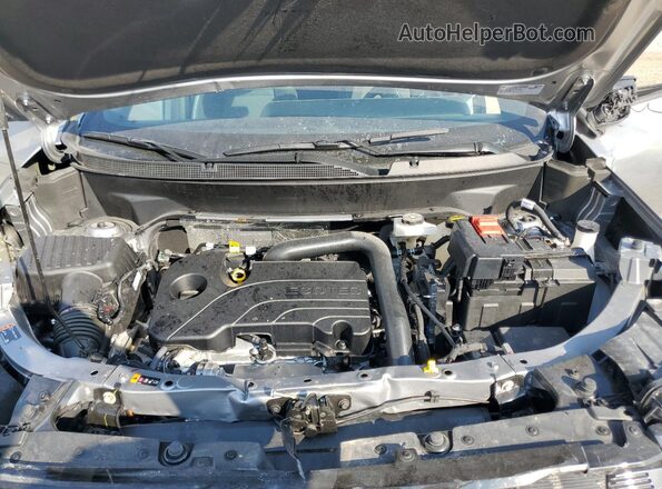 3GKALMEG7TL130894 2026 GMC TERRAIN Silver Vista del compartimento del motor