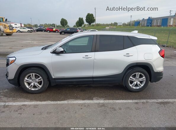 3GKALMEV5ML342712 2021 GMC TERRAIN Silver სალონის 360-გრადუსიანი ხედი